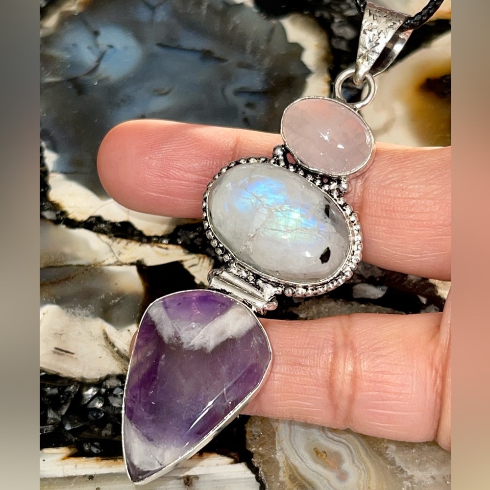❌SALE Crack Moonstone ❌ Rose Quartz, Amethyst Crystal Pendant 3 1/4” - Picture 5 of 17
